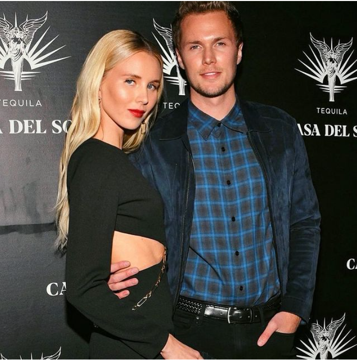 image14 - News Home Barron Hilton with his wife Tessa Gräfin von Walderdorf