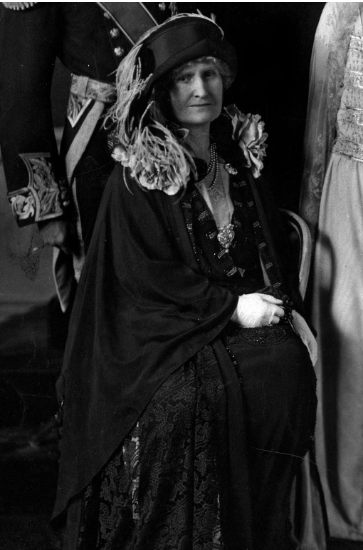 Cecilia Bowes Lyon Countess of Strathmore and Kinghorne at old age