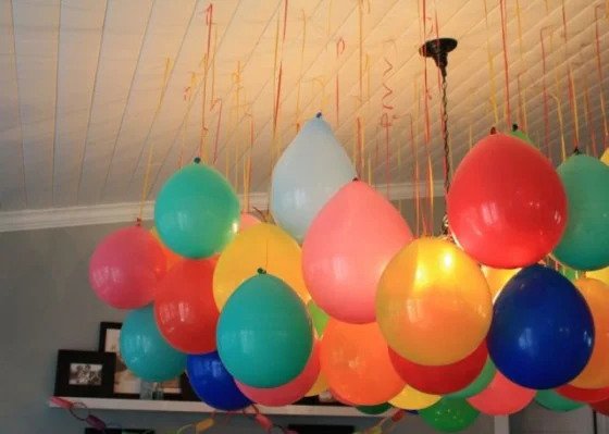 upside down hung balloon without helium