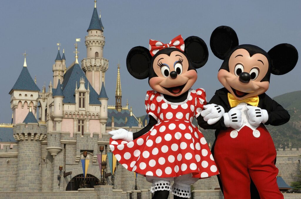 NINTCHDBPICT000359819785 News Home Mickey and Minnie Mouse